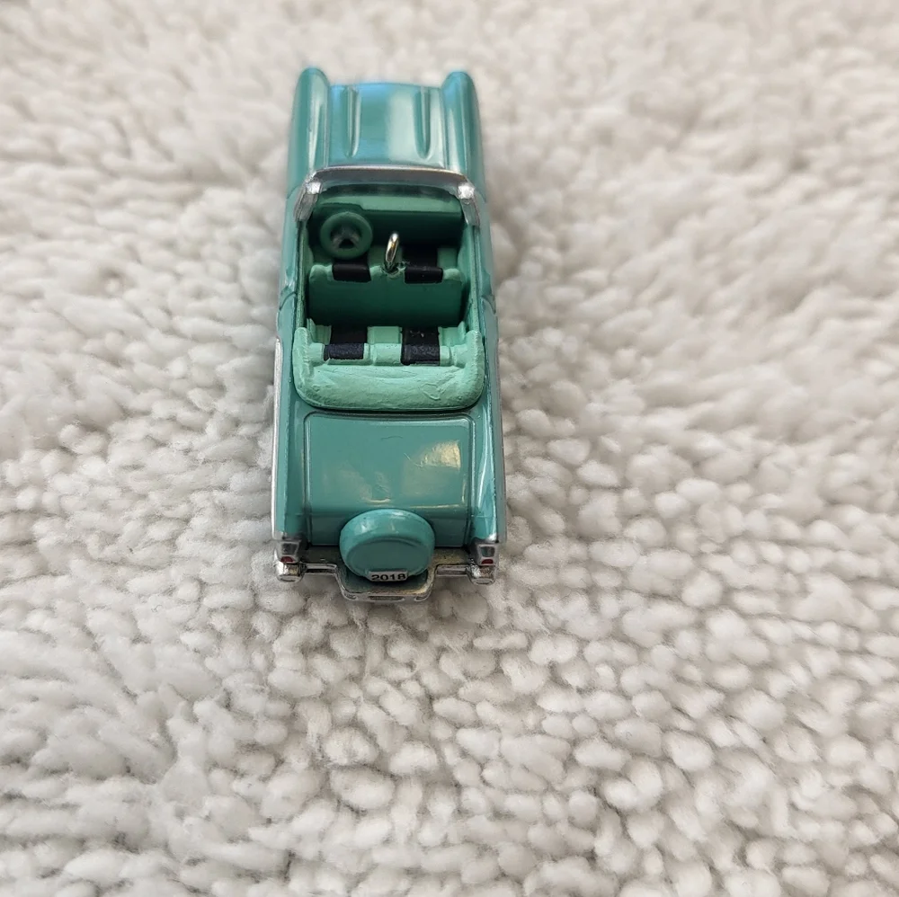 Hallmark Keepsake 1957 Chevrolet Bel Air Lil' Classic Cars Ornament Teal (2019)
